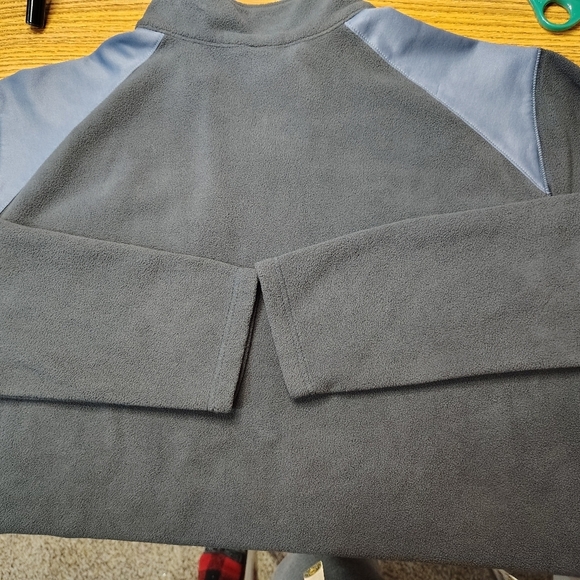 Columbia Men's Fleece ½ Zip Pocket Winter Sweater, XL, grey. - Picture 13 of 16